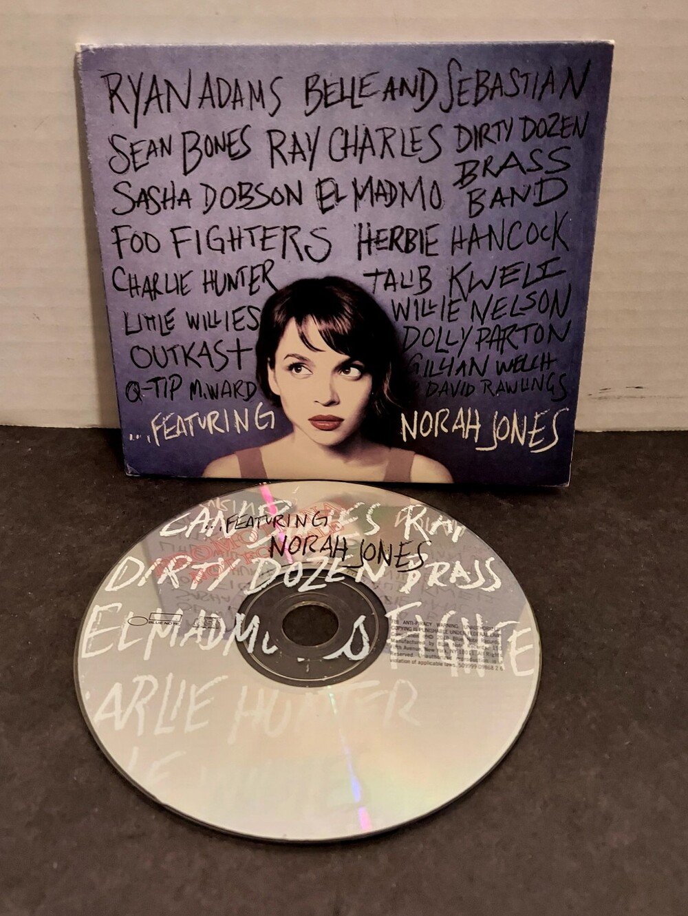 Norah jones Featuring Norah Jones Cd Norah Jones Featuring Cd Blue Notes Cd 2010